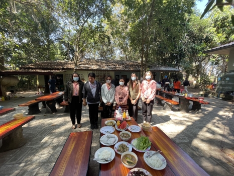 โครงการบรรพชาอุปสมบท ๙๙ รูป ถวายพระพรชัยมงคลแด่สมเด็จพระเจ้าลูกเธอ เจ้าฟ้าพัชรกิติยาภา นเรนทิราเทพยวดี กรมหลวงราชสาริณีสิริพัชร มหาวัชรราชธิดา กระทรวงสาธารณสุข ของโรงพยาบาลโพธิ์ตาก อำเภอโพธิ์ตาก จังหวัดหนองคาย 